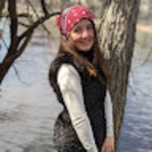 Meet your Posher, Alexandra